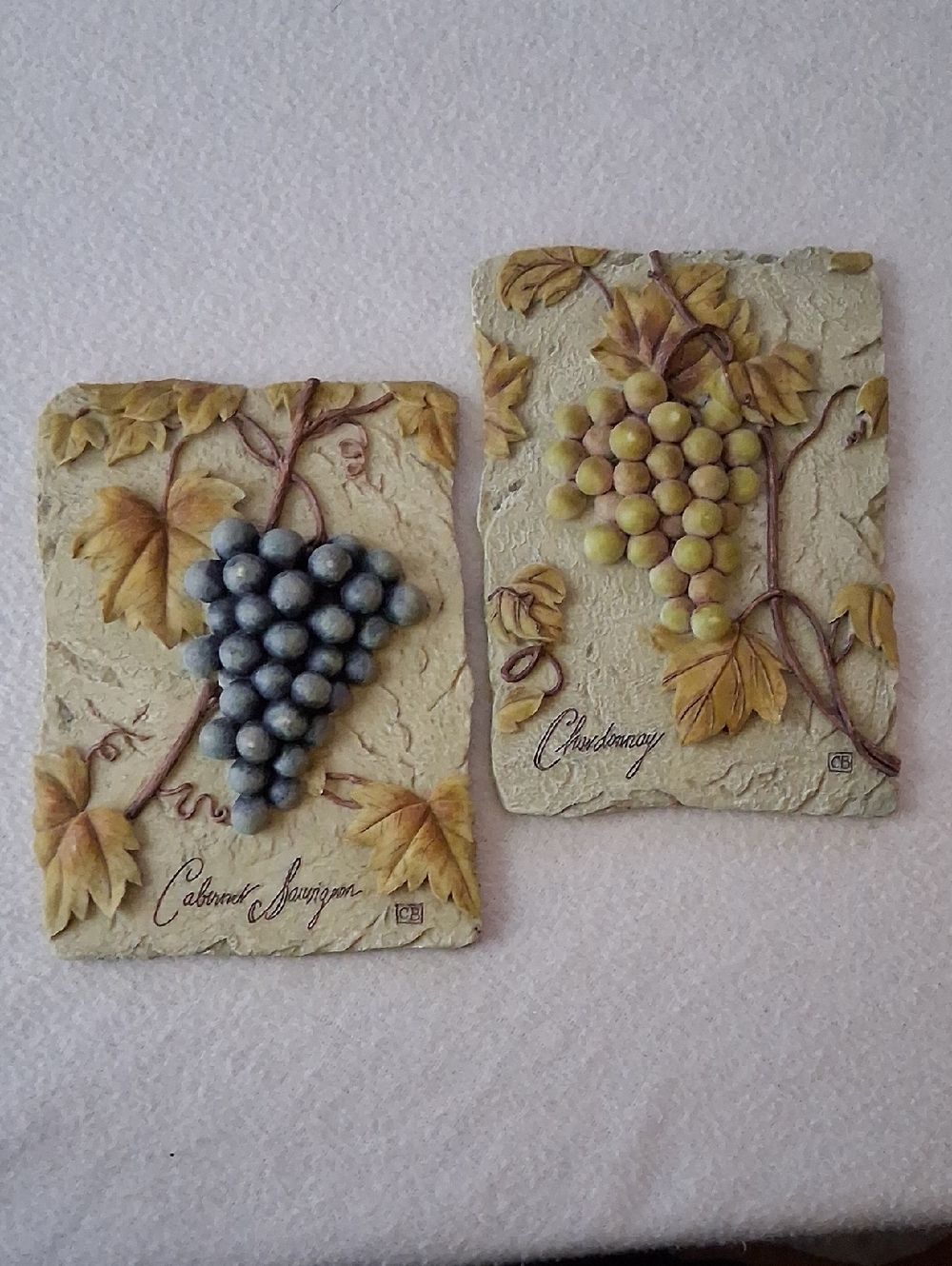 Grapevine Wall Plaques - Blue & Green Grape Bunches